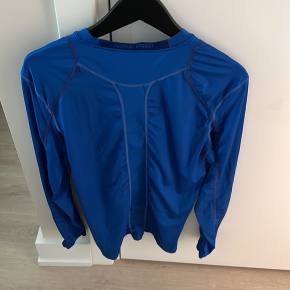Nike pro long sleeve - Picture 2 of 3